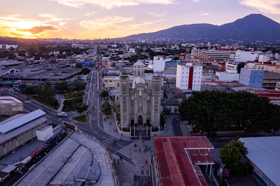 El Salvador financial documents